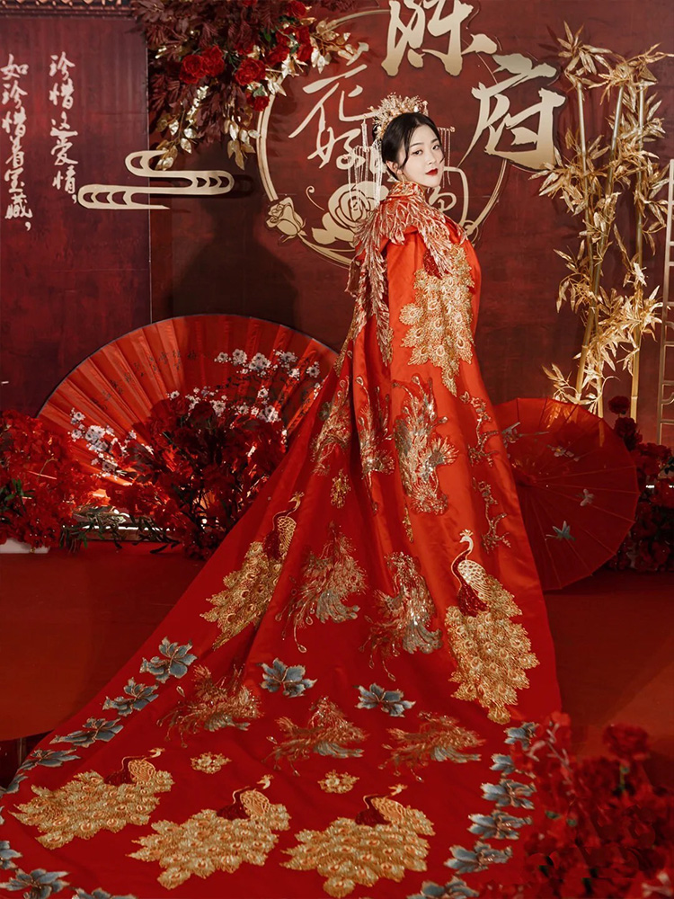 凤冠霞帔整套婚纱凤冠霞帔秀禾服新娘新款皇后披风大拖尾结婚中式婚礼