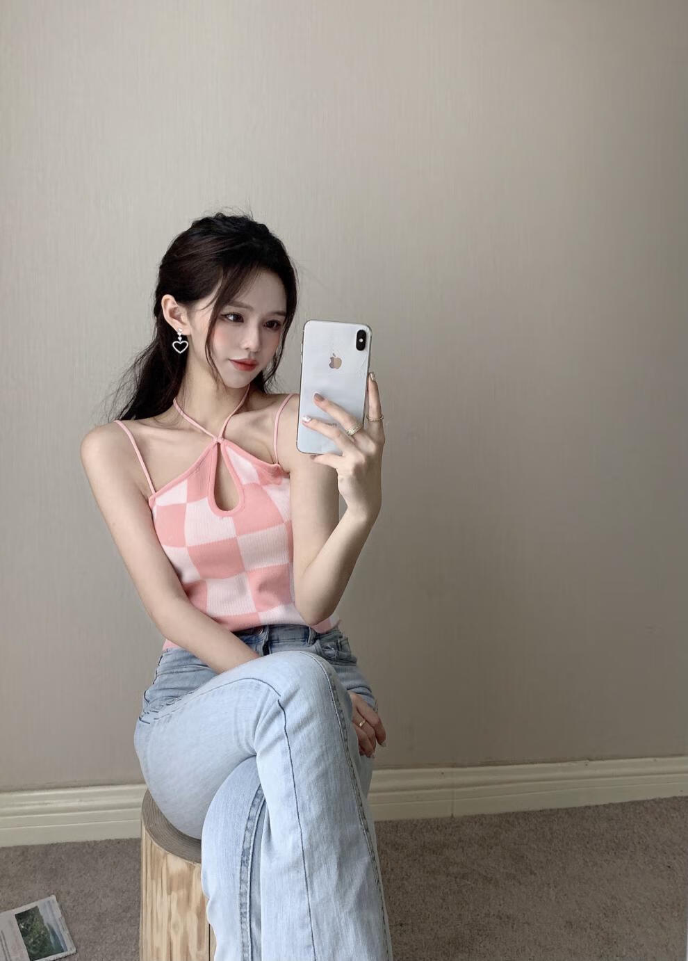 墨旎网红直播款衣服上镜性感甜美女主播服装欲风挂脖格子吊带小背心