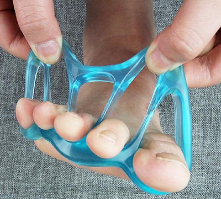 鞋垫成人男女儿童脚型矫形脚趾头固定套防痛磨硅胶拇外翻鞋垫儿童小码