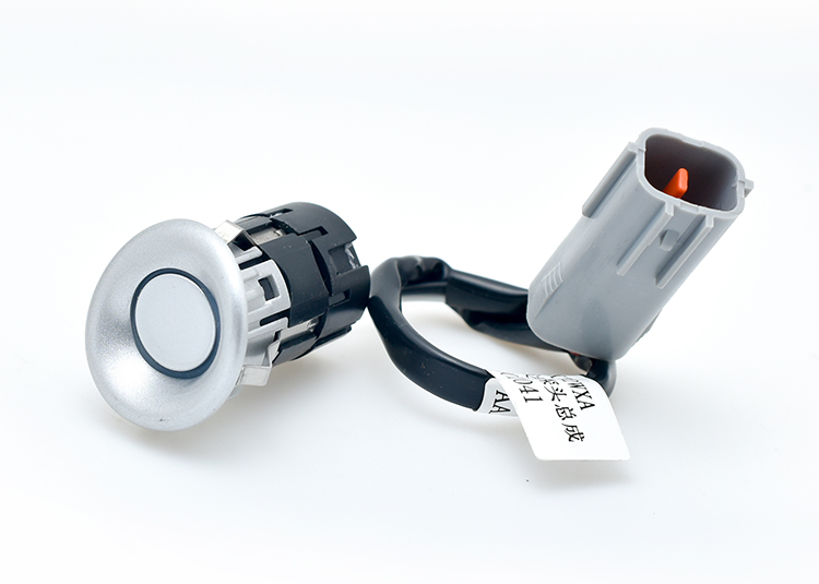 宝华宇适配长城皮卡配件风骏3风骏6风骏5欧洲版倒车雷达探头感应器