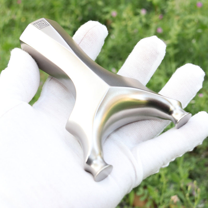 做工精细高品质高端全钛21钛合金新款扁皮弹弓天罡反曲高精准度飞虎