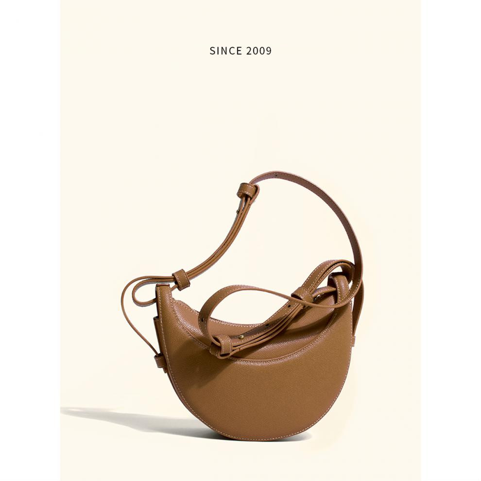 coninkisiwck奢侈品单肩包百搭秋冬季时尚洋气小众感包包女包碎月黑