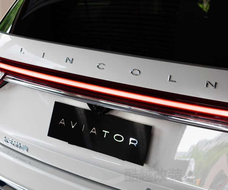 林肯飞行家车标尾标字母标适用后30tawdv6四驱排量车贴总统志awd