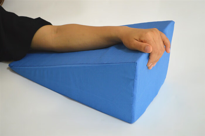上肢抬高垫胳膊手臂前臂海绵三角垫翻身垫体位垫护理三角枕包蓝色