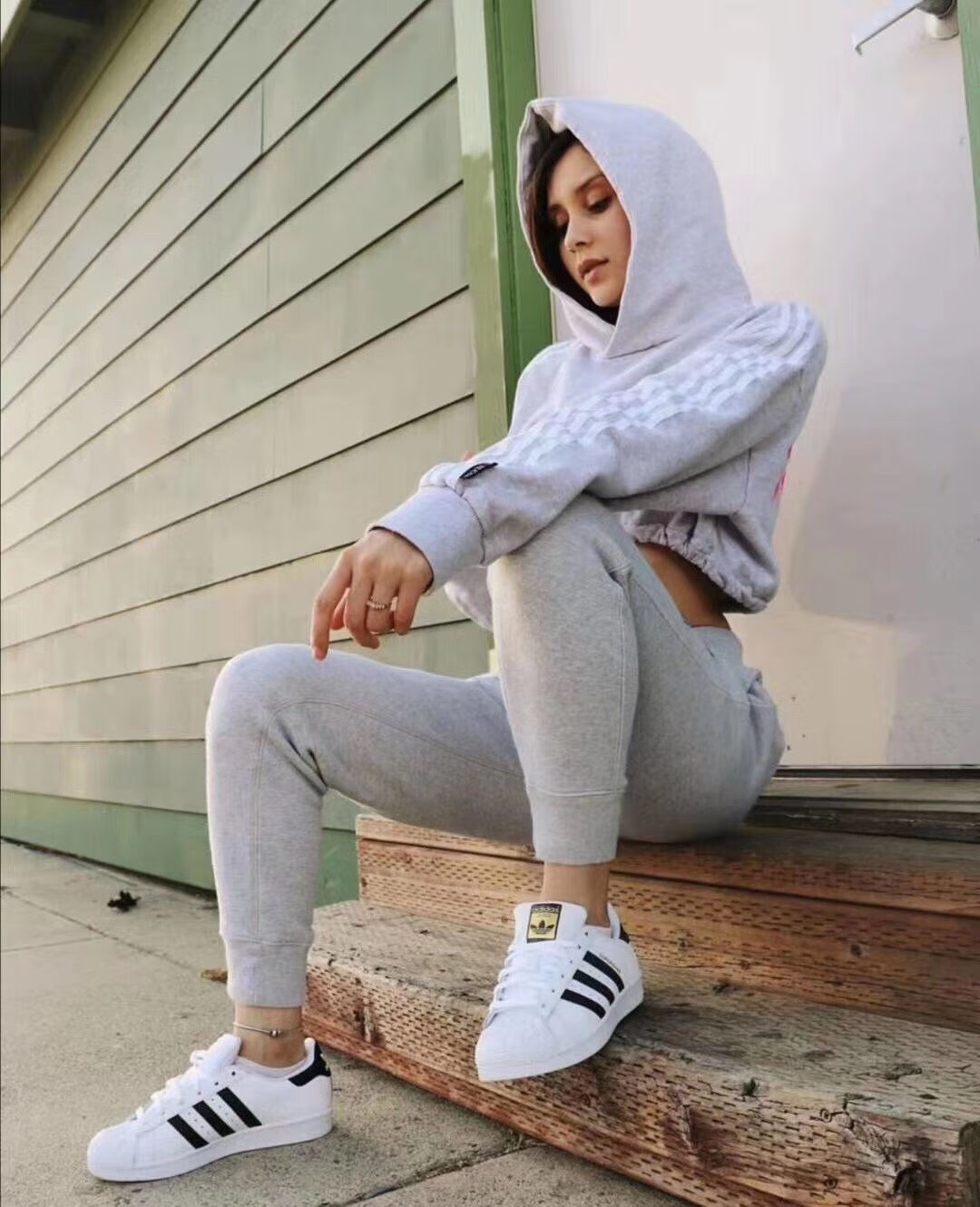 新款经典三叶草金标贝壳头板鞋男百搭小白鞋女情侣休闲透气运动鞋