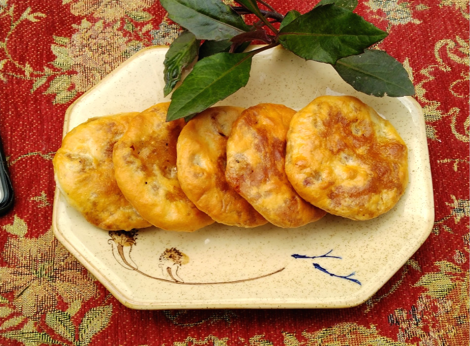 福建省老式点心尤溪征东肉光饼传统手工糕点缸炉酥脆建瓯福清零食咸香