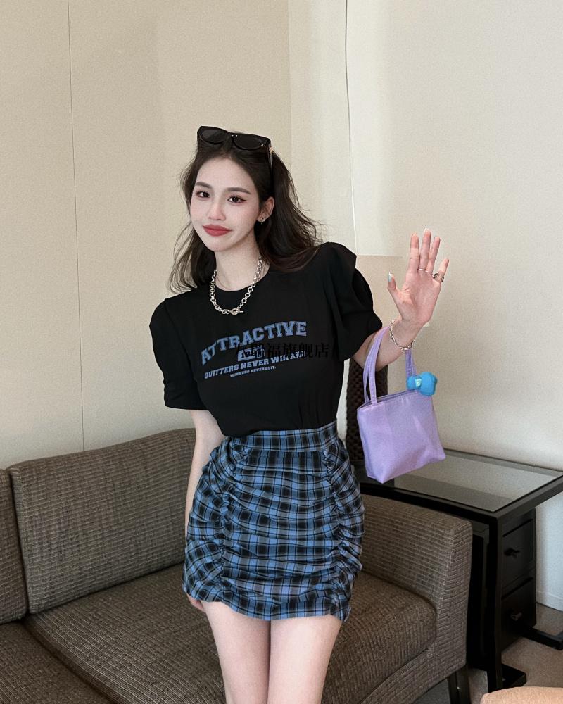 2022夏季新款lisa复古格子高腰褶皱不规则半身裙女夏季辣妹性感包臀