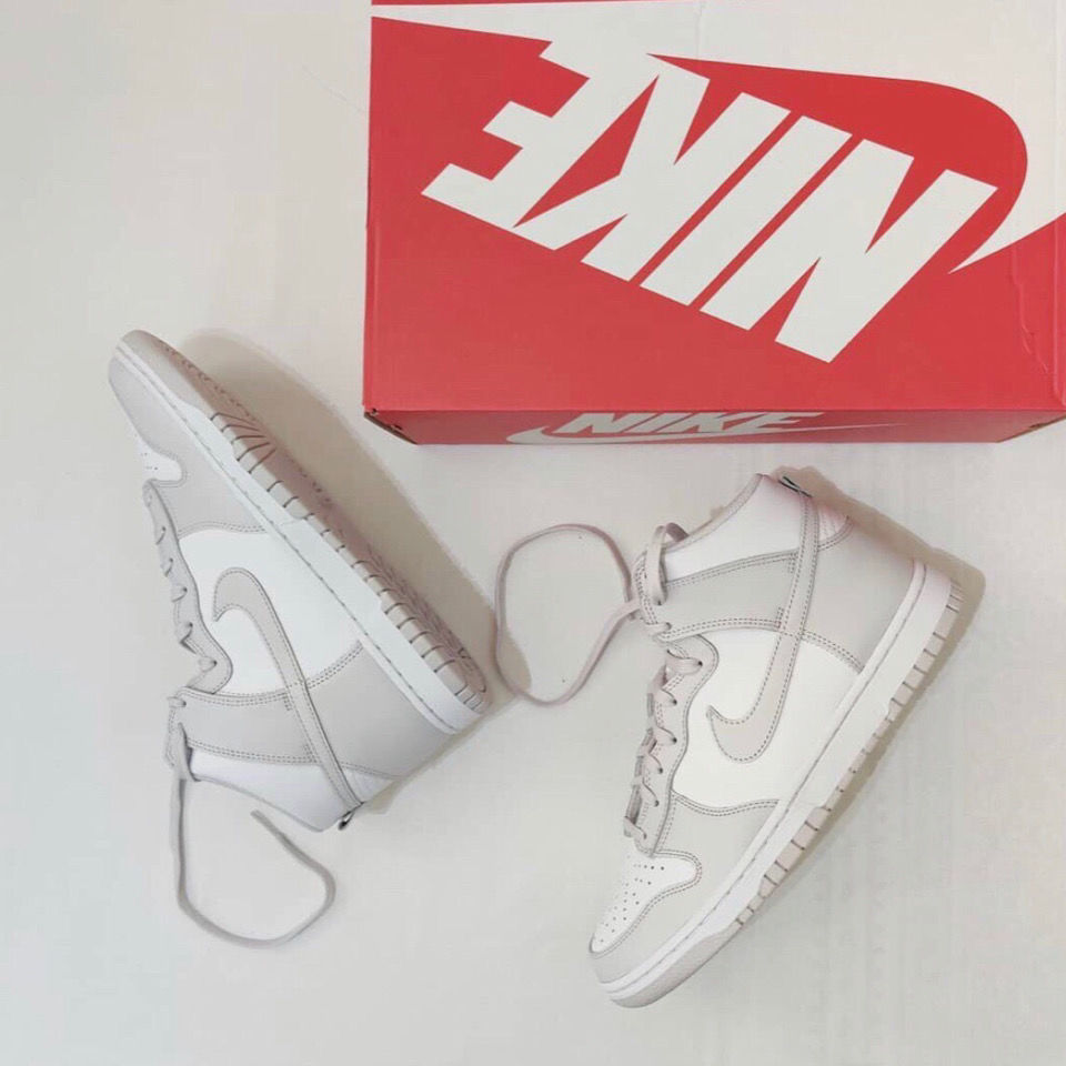 耐尅联名sb新款dunk米白红勾高帮运动鞋男女滑板鞋韩版学生时尚百搭