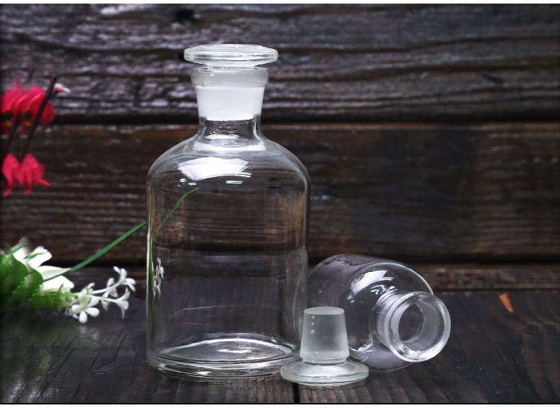 试剂瓶实验室小口广口玻璃瓶密封磨砂口玻璃瓶加厚标本试剂瓶