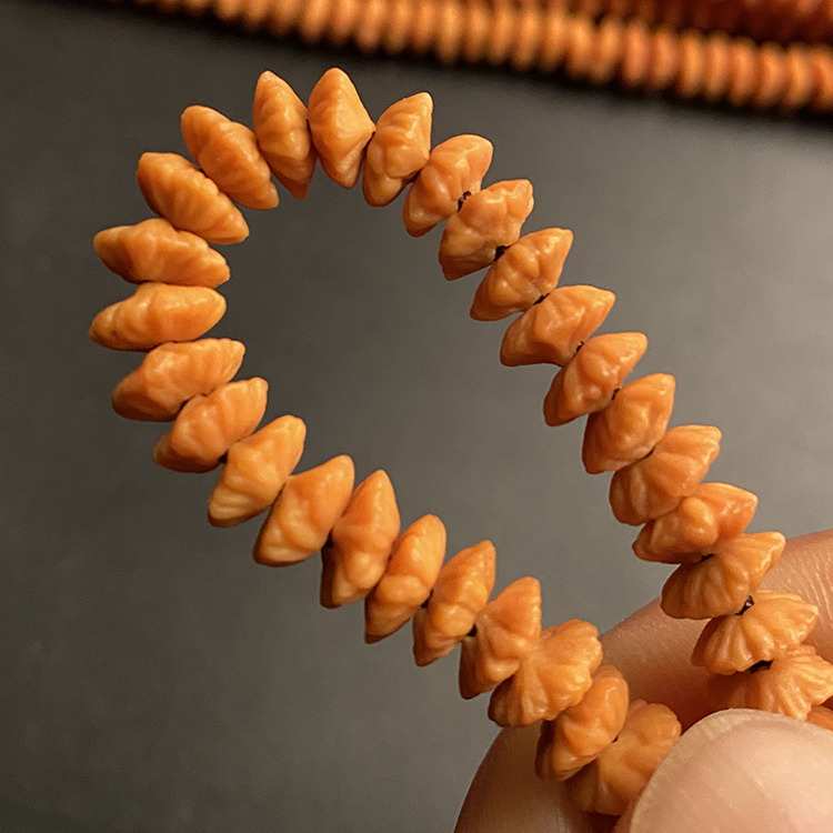 朴春 安徽九华山金叶莲花菩提手串 金钱子莲花菩提216颗冷门小众文玩