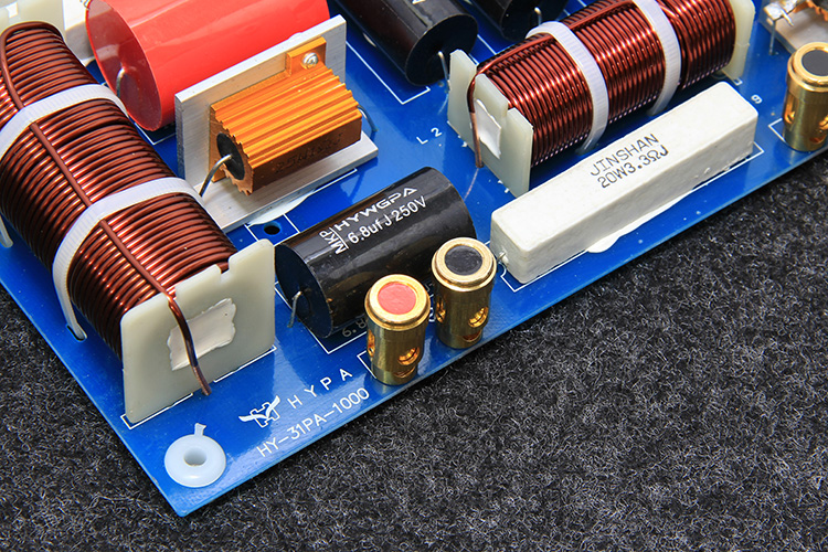 适用于厂价值销 三频平衡自然 频点准确 1215寸三分频器舞台音箱 三