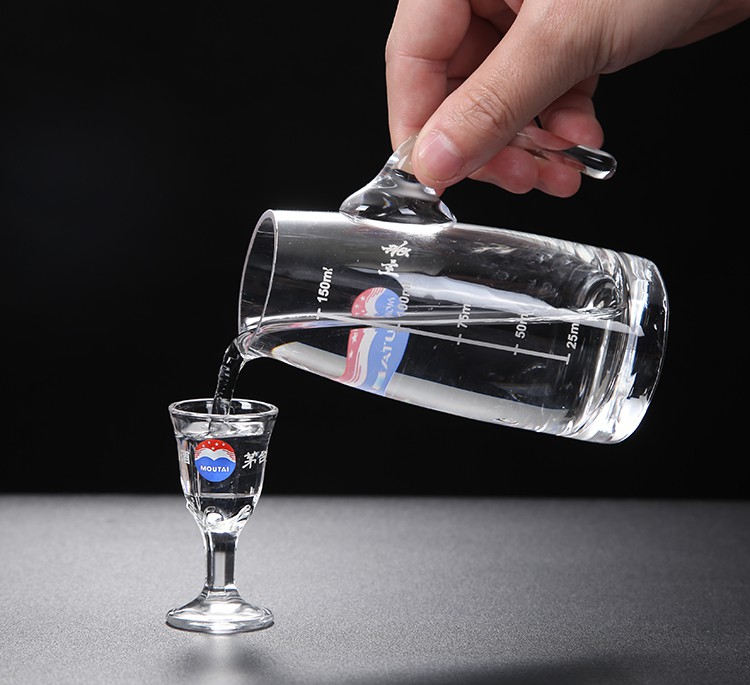 年货节茅台小酒杯茅台烈酒杯水晶玻璃杯一口杯10ml分酒器贵州茅台标一