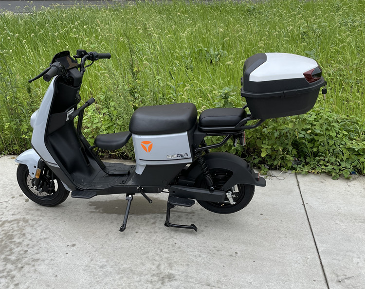 适用雅迪电动车de3后备箱de1尾箱dm6储物箱dt6工具箱延长货架改装de