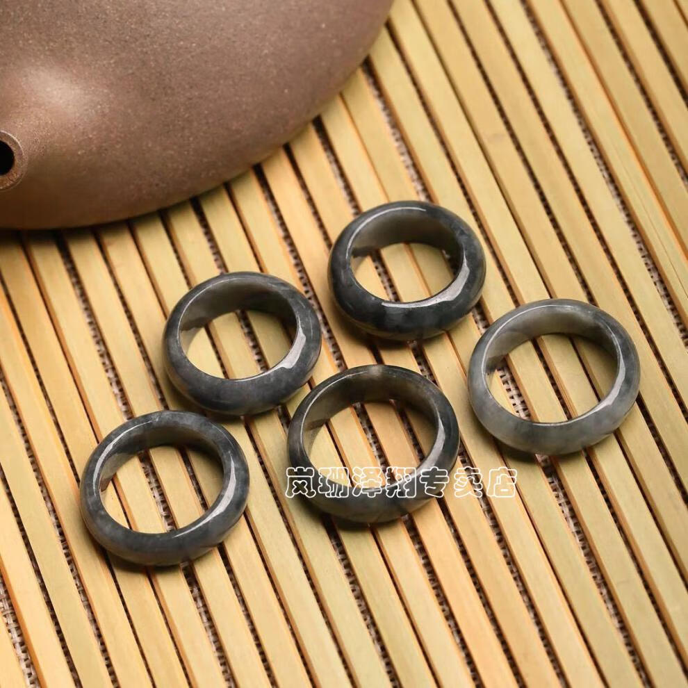 【捡漏】缅甸冰种细条翡翠乌鸡戒圈小众戒指女款飘花转运指环玉石礼物