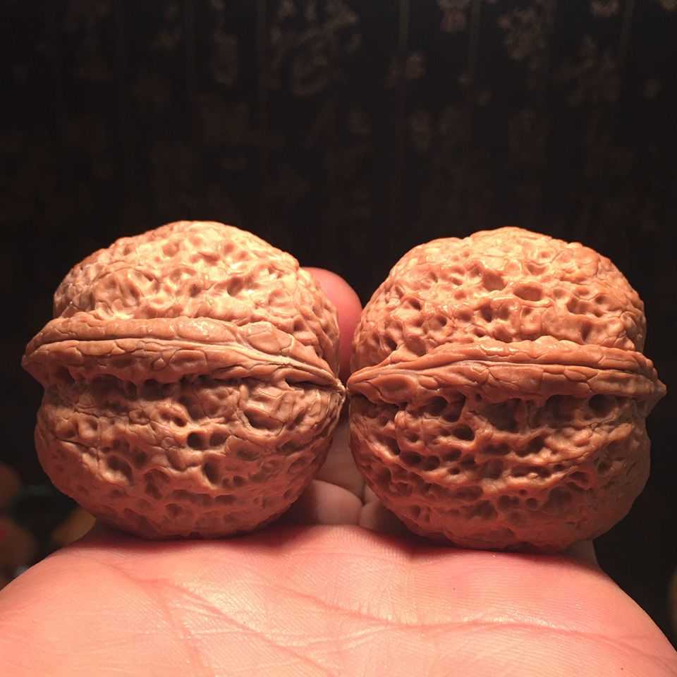 手把件 文玩核桃七彩蚂蚁纹铁狮子铁将军铁绣球云石观音上古蛤蟆头