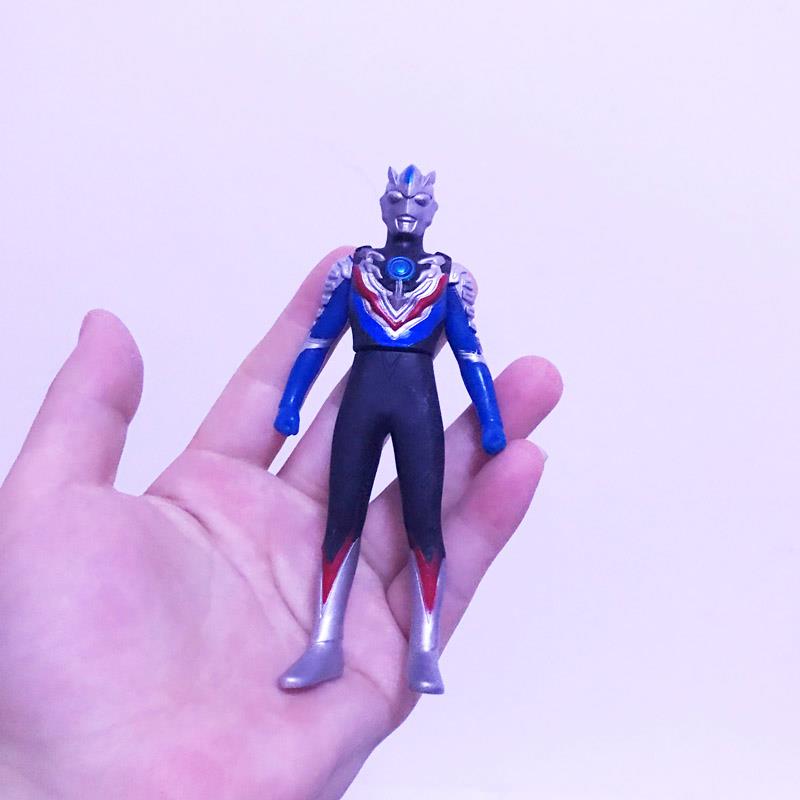 三重形态欧布奥特曼三重形态动人偶原生重光疾风爆炎闪电暗耀头镖