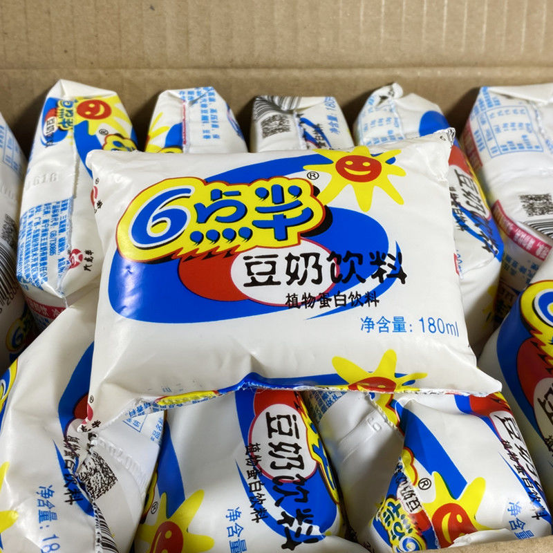 6点半豆奶饮料经典儿时原味早餐奶六点半豆浆怀旧饮料整箱180ml24袋