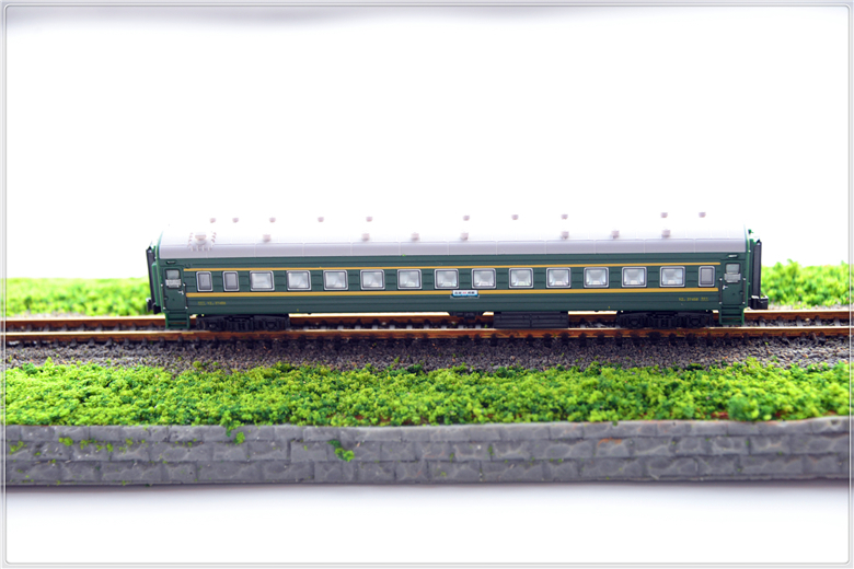 机智芽绿皮火车模型硬座车n比例yz22火车1160上局浦段