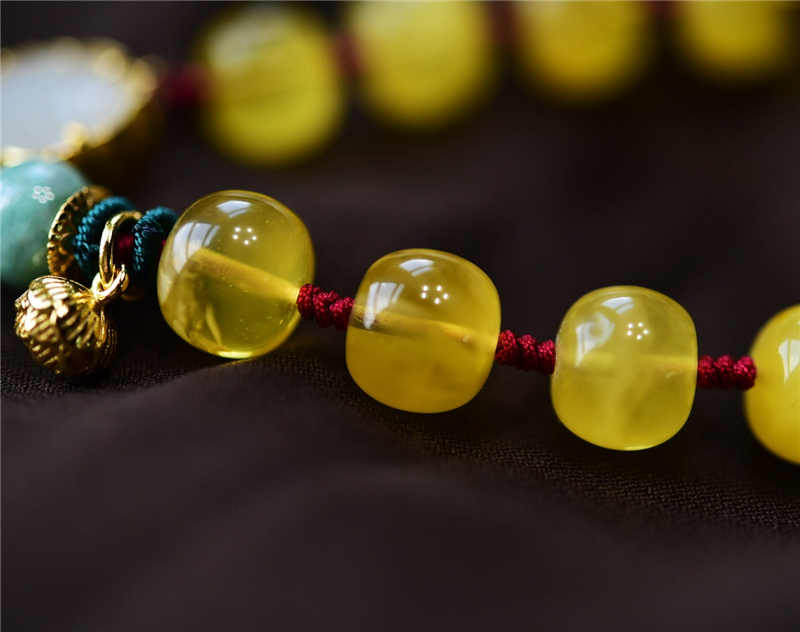 月石缘保真蜜蜡手链女编织红绳子转运珠手串送朋友长