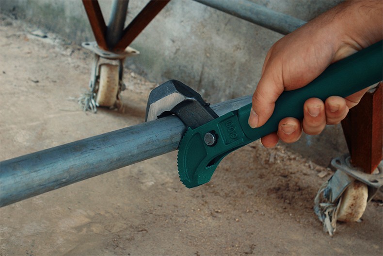 筌萌 套筒扳手钢筋扭力矩扳手扭矩扳锻打耐用管子钳钢筋扳手直螺纹