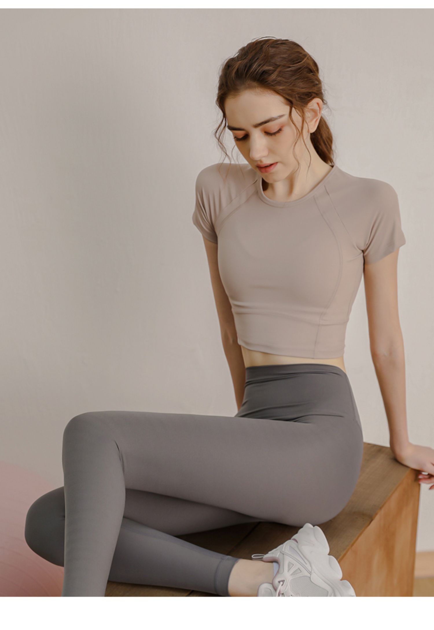 运动上衣女短袖t恤速干健身服跑步高级感套装紧身瑜伽服夏健身衣林朝