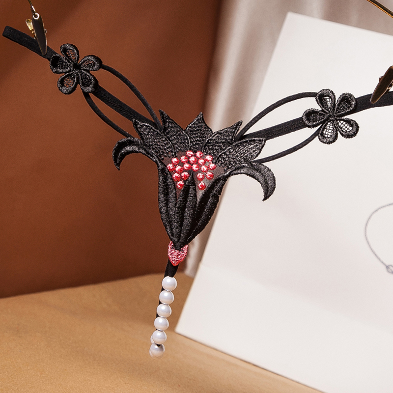 珍妮羊内裤女性感丁字裤超小一根绳刺绣珍珠t型裤低腰无痕镂空少女