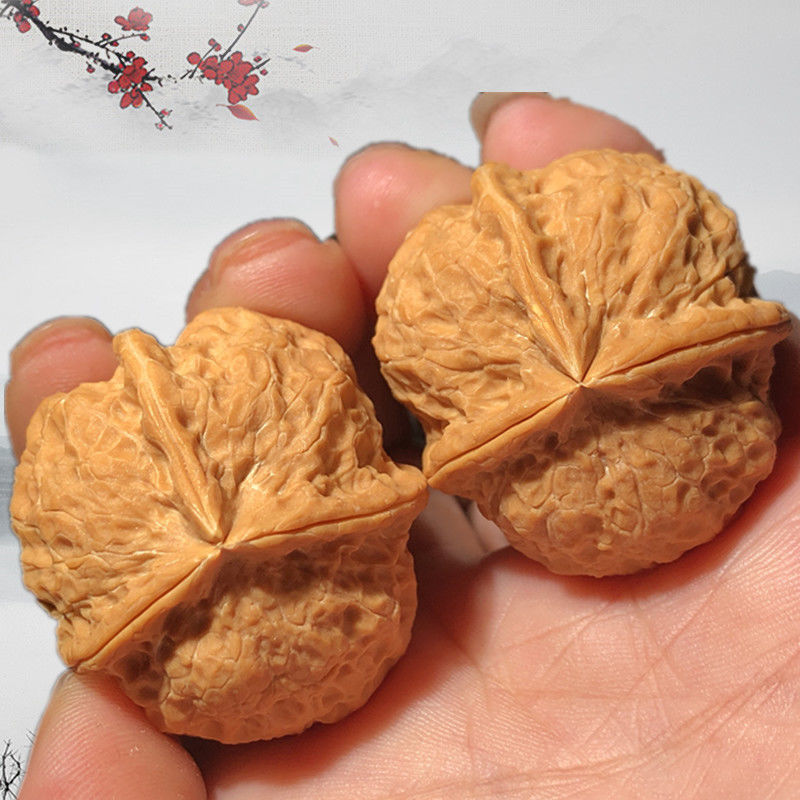 6015京选臻品】轻奢品牌三棱子云铁系列三道筋异形文玩核桃铁核桃