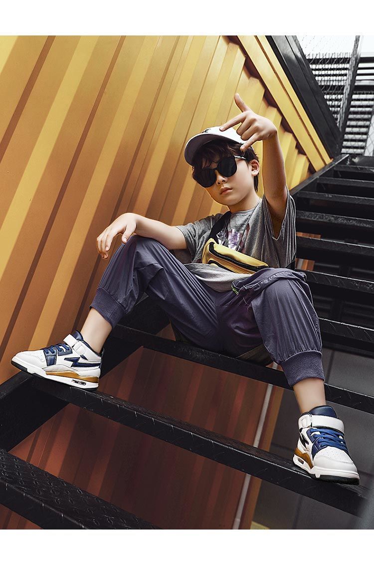 aj男童运动鞋春季2022潮高帮儿童鞋子百搭中大童男孩帅气板鞋灰粽30码