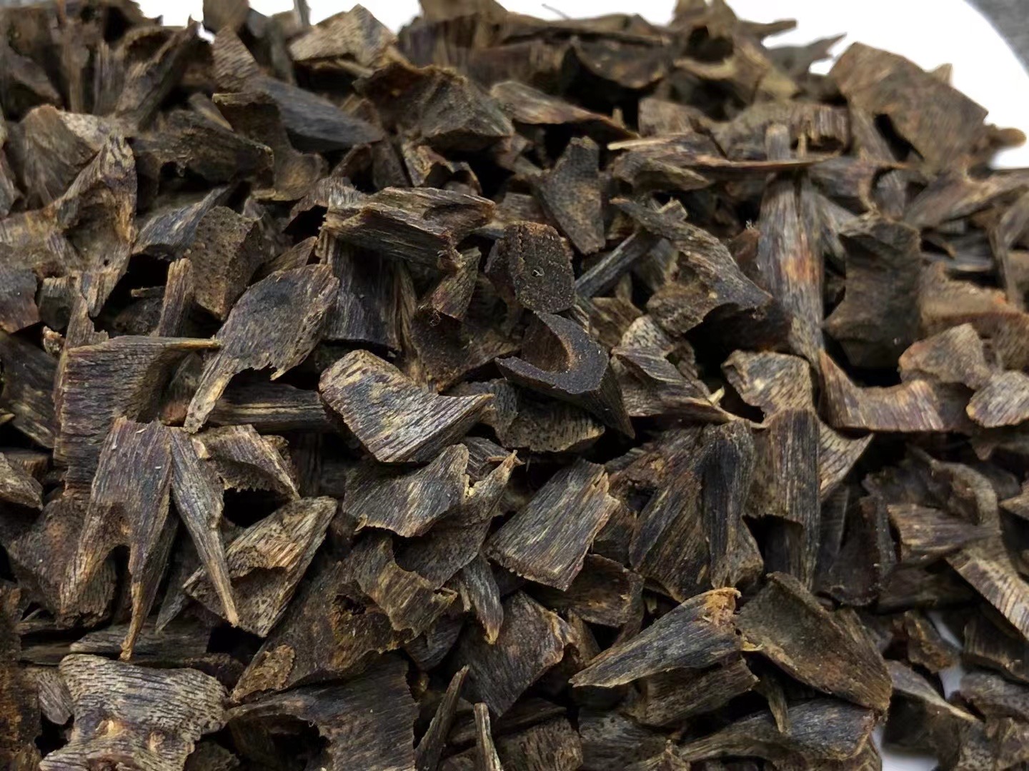 知南沉水级满油脂海南沉香勾丝奇楠碎料沉香粉香熏料原料泡茶煮水泡酒