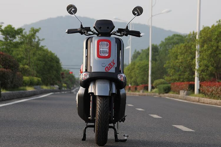 全新e酷电动车电瓶车摩托车72v成人男女双人踏板大型外卖96v电摩尊贵