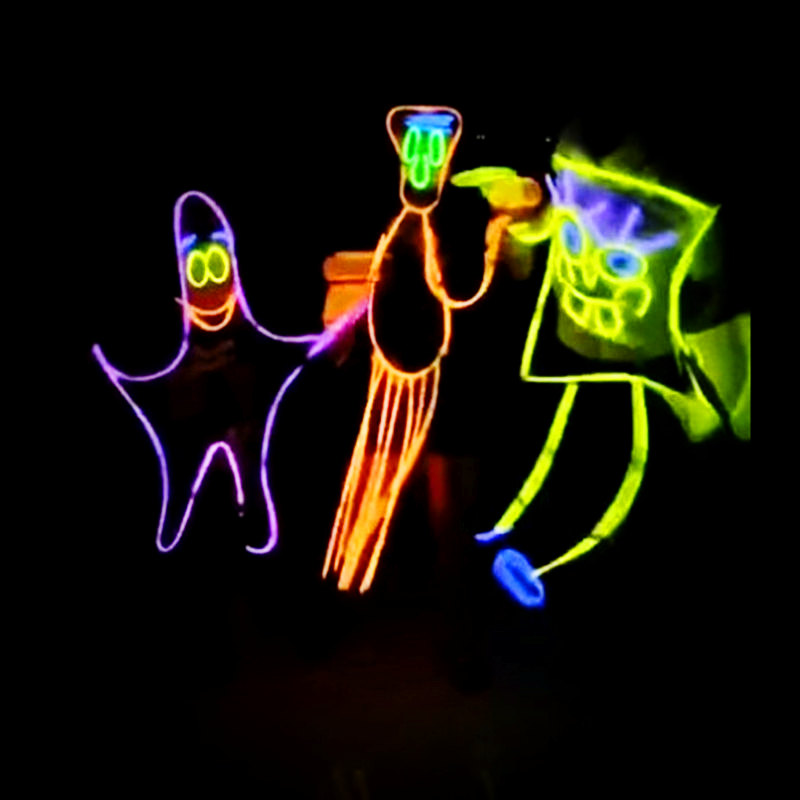 荧光棒100支七彩儿童网红玩具同款跳舞圣诞节衣服发夜光银条手环 混色