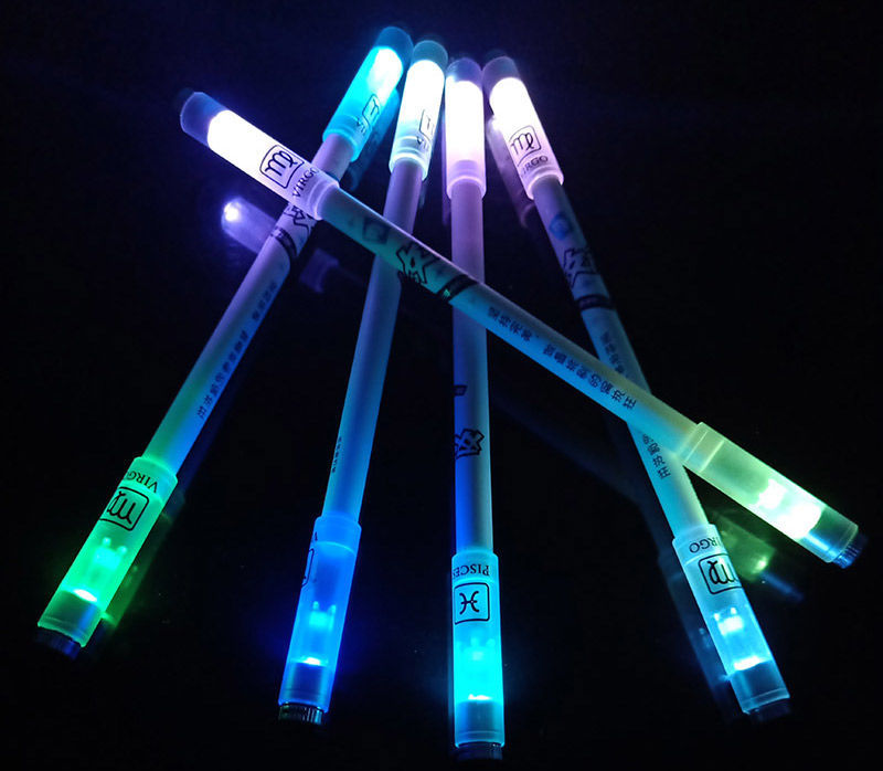 尤柯鸟抖音网红星座转转笔发光超炫初学者防摔折叠磁铁可写字考试荧光