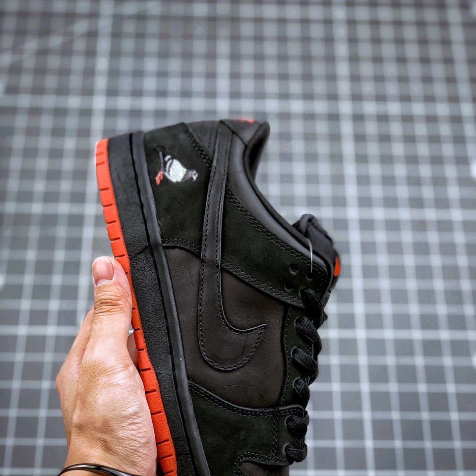 纯原级aj低帮夏季sb黑鸽子联名男女情侣休闲运动鞋学生流行板鞋 黑色