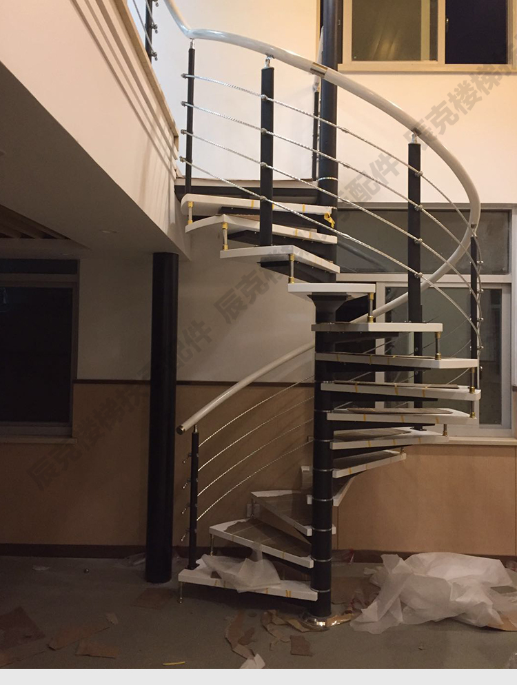 楼梯扶手高分子pvc家用木纹靠墙塑木栏杆幼儿园马蹄形圆形护栏【图片