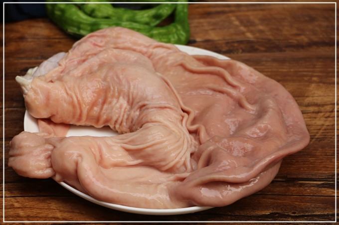 生猪肚新鲜土猪猪肚按个卖一个650g左右