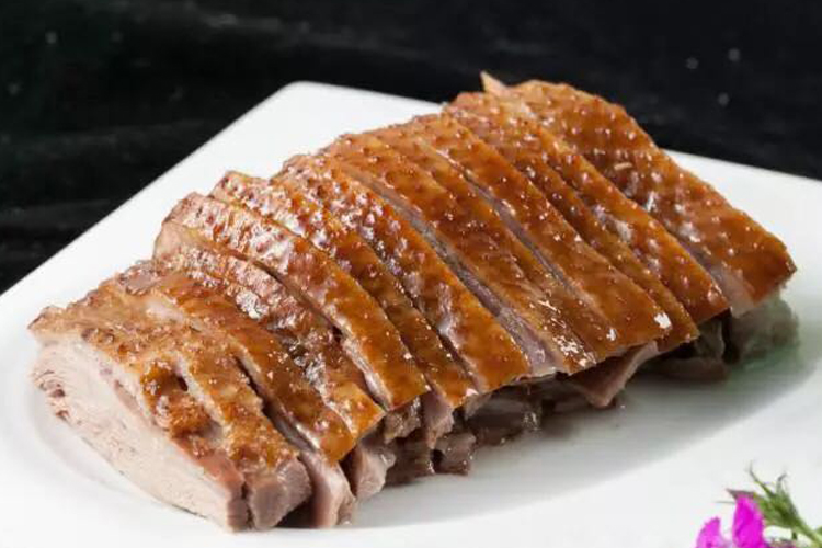 5折 潮汕卤水鹅 花园里卤味鲜鹅肉半只潮汕特产卤水鹅半鹅卤鹅熟食大