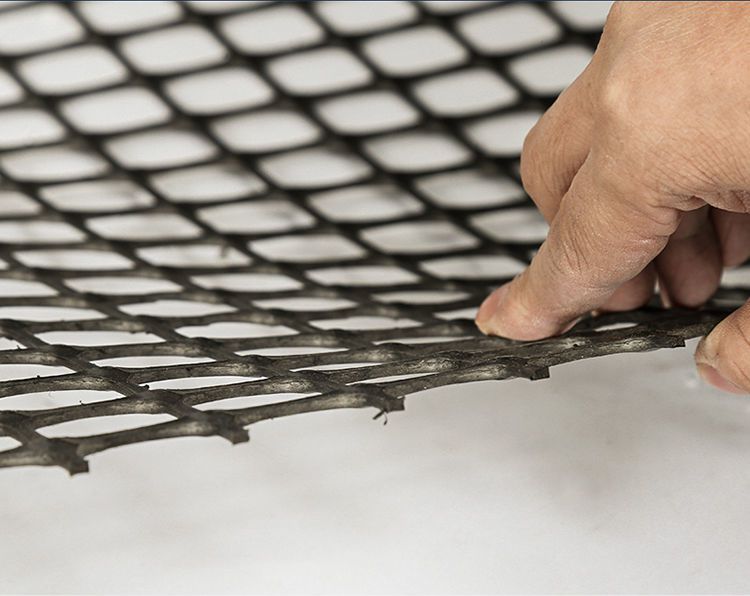 圈鸡围栏网护网塑料网格网玉米网围山圈地隔离网胶网小孔漏粪网30毫米