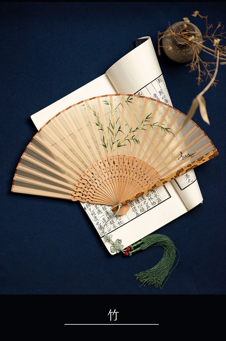 筛月苏州刺绣折扇 手工中国风搭配汉服古风 玉竹扇骨随身流苏扇子关注