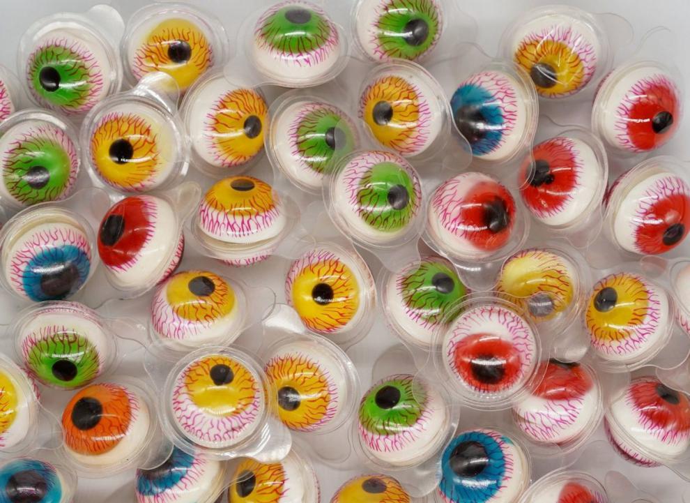 熊猫软糖眼睛糖橡皮糖冰雪酸奶味零食独立包装糖果散装50枚眼睛糖