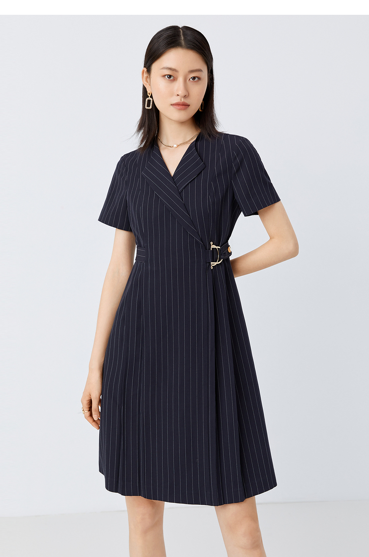 yiner音儿女装2021夏季新款西装领短袖收腰a字条纹连衣裙 藏蓝 38