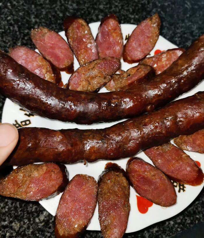 四川达州大竹特产农家纯手工麻辣香肠烟熏土猪肉腊肠500g烟熏香肠麻辣