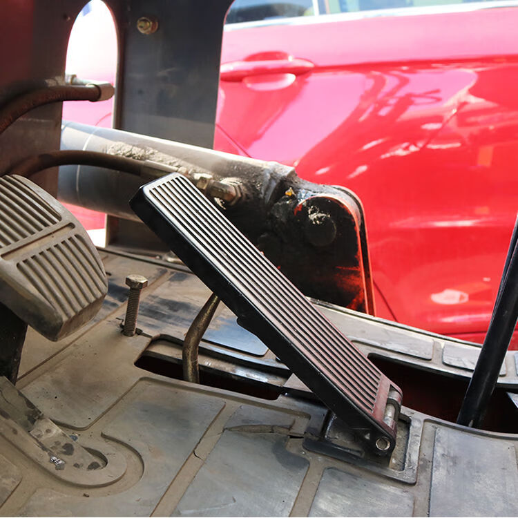 叉车油门踏板适用合力叉车配件杭叉龙工台励福叉车油门脚踏板胶垫