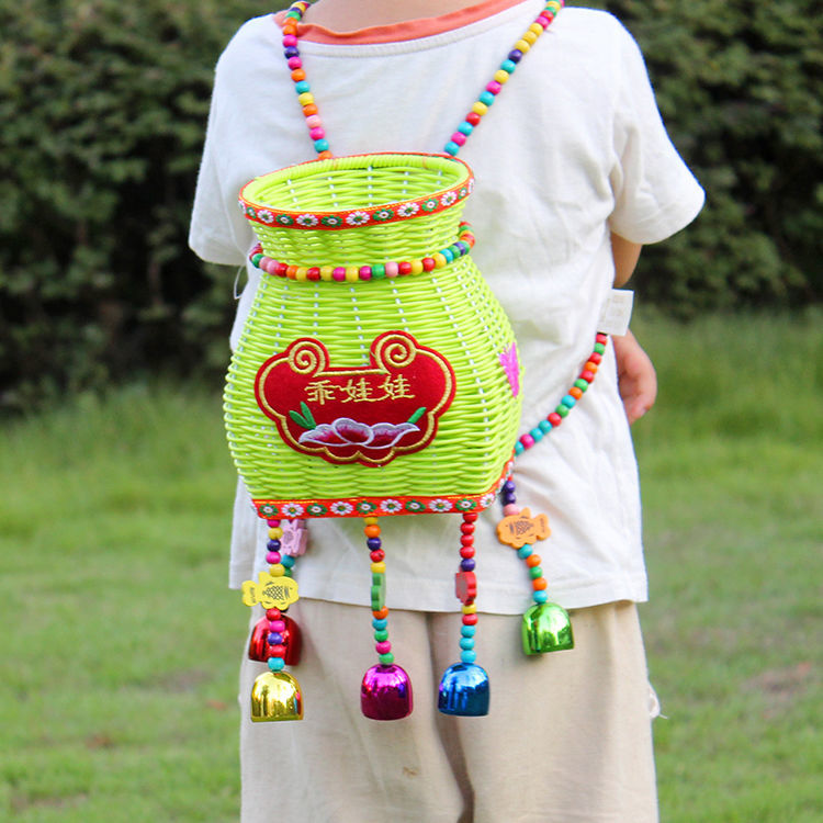 竹编藤编鱼篓儿童背篓彩色背兜风铃双肩小背篓幼儿园舞蹈表演 玫红色