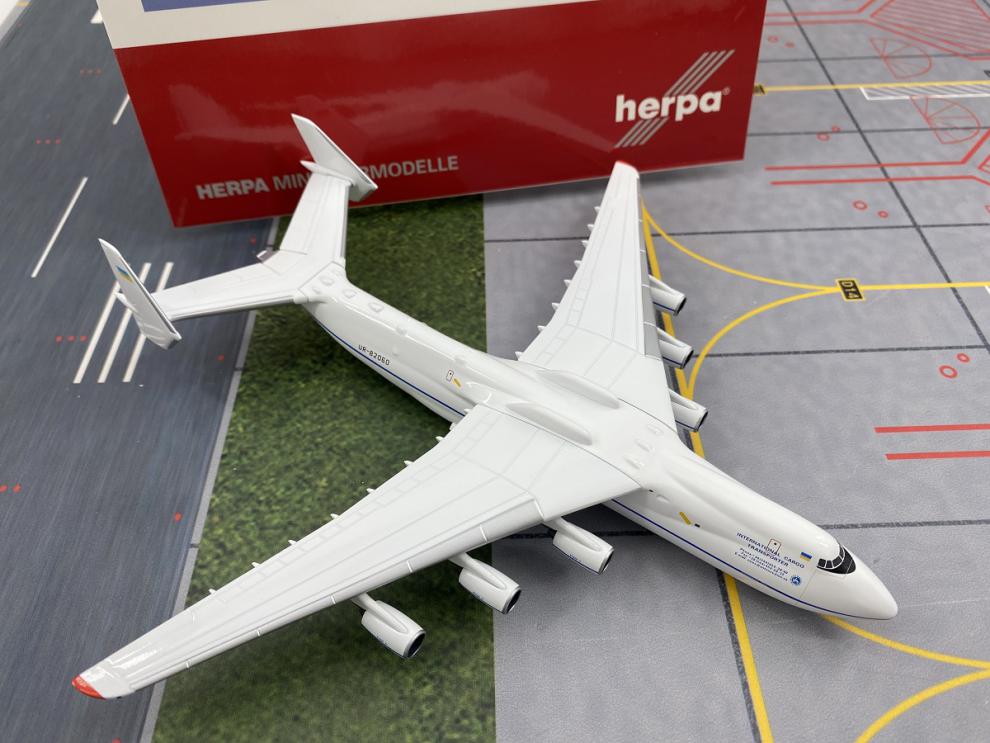 安东诺夫安an225运输机模型全合金1400比例一体机模型大型运输机精致