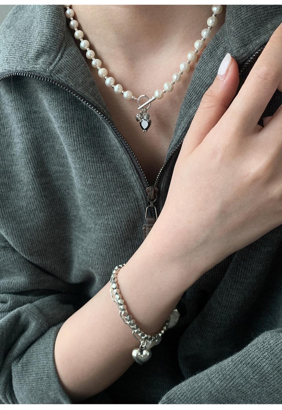 范米粒韩版s925银气质甜美珍珠项链女复古时尚爱心桃心ot扣锁骨链饰品