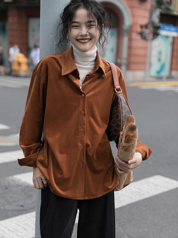 长袖灯芯绒衬衫女秋冬设计感小众叠穿内搭打底加厚新款2021白色潮米