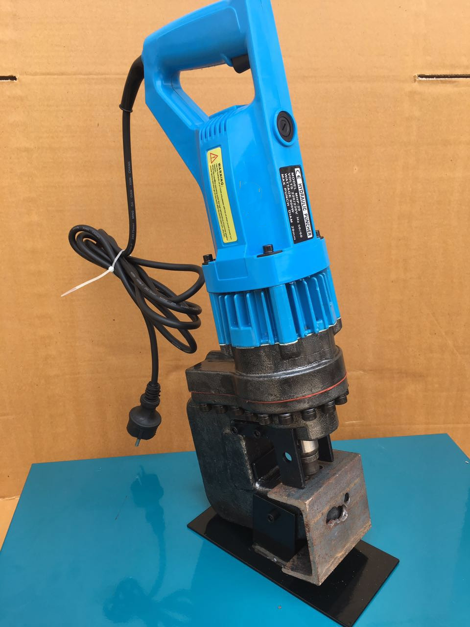 定制电动冲孔机mhp-20手提角钢槽钢快速液压冲孔干挂大理石 mhp-20