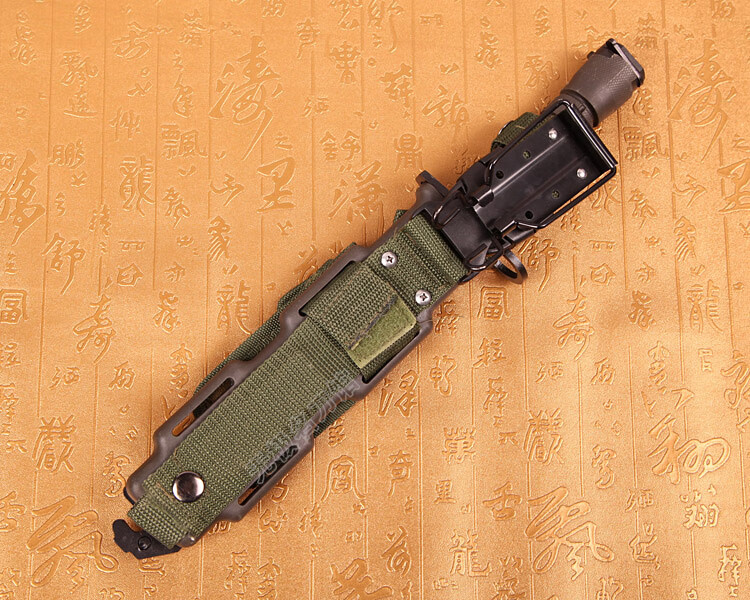 d80虎牙m95军刃刀鞘防身刺鞘多功能硬度钢磨刀石军迷防身海豹短刀