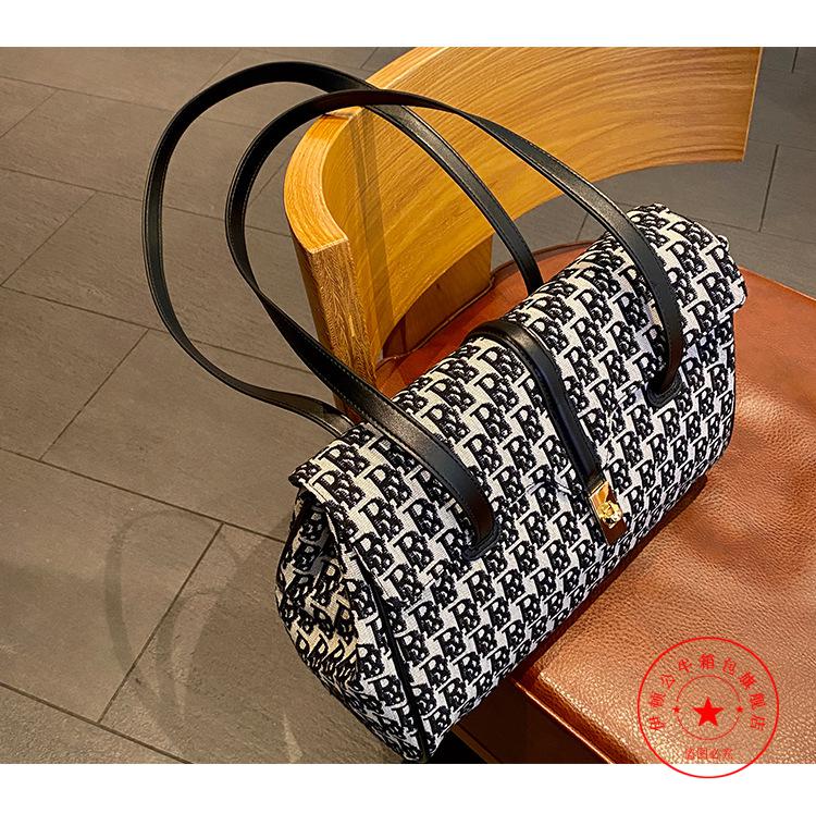 伊顿公牛单肩包女包包2021新款潮流时尚托特包百搭帆布包简约手提包包