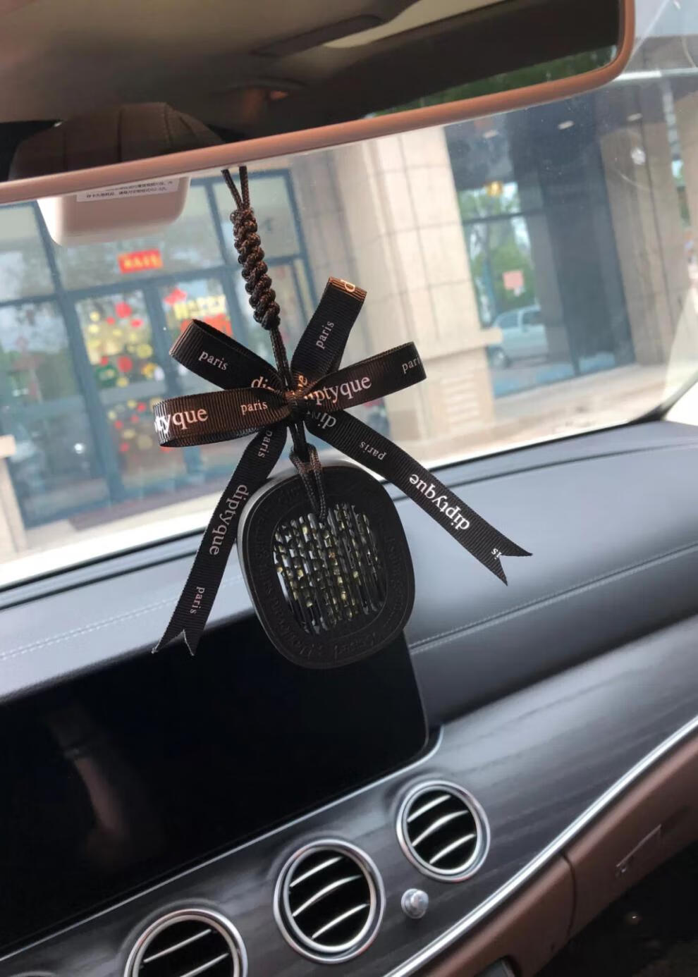 diptyque车载香薰固体香水蒂普提克香氛汽车出风口挂式扩香器挂件送